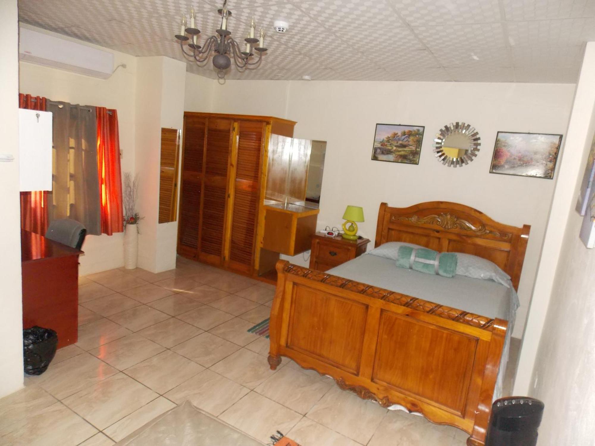 Stewart Apt- Trincity, Airport, Washer, Dryer, Office, Cable , Wifi Εξωτερικό φωτογραφία